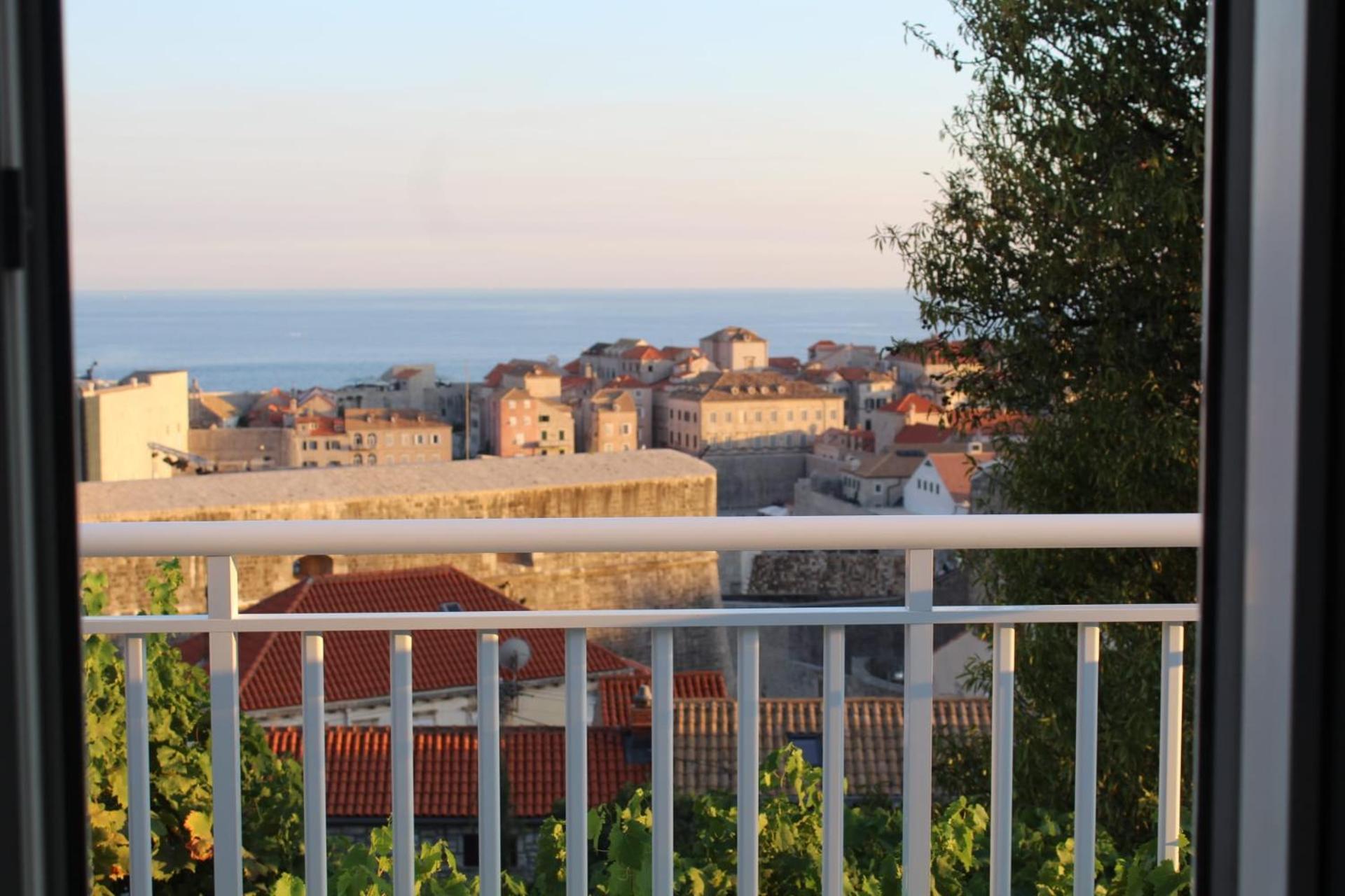 Red Wine Apartment Dubrovnik